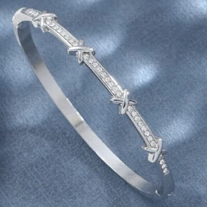 Bling Crystal X Cross Love Island Kisses XO BANGLE BRACELET Gemma Owen Inspired - Picture 1 of 3
