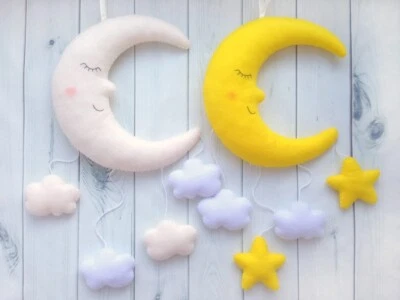 Móvil de Fieltro Luna para Cuna Cuna Guardería Decoración de Pared Estrellas Nubes Baby Shower Regalo Foto 1 de 4