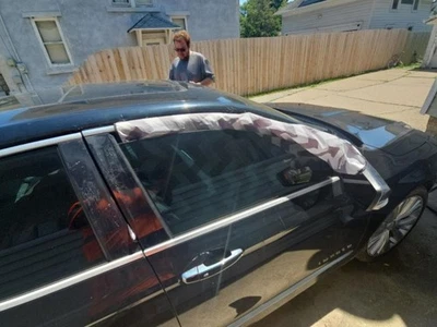 Módulo de retención del sistema debajo de la consola compatible con 14-17 voltios 4301919 Foto 1 de 4