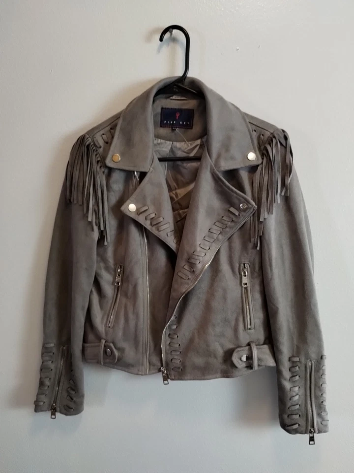 Chaqueta de gamuza sintética con flecos rosa talla mediana color gris Foto 1 de 4