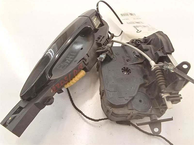 BMW 328i 2008 conductor actuador trasero izquierdo con mango negro fabricante original usado probado  Foto 1 de 4