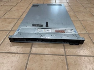 DELL Poweredge R640 Dual Xeon Gold 6242 2.8Ghz 128GB 8x2.5" H740p 2x1100w - Afbeelding 1 van 3