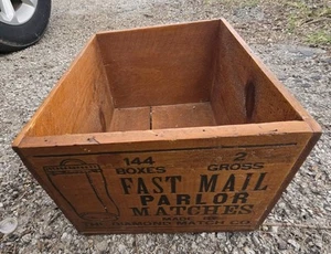 Diamond Match Company Fast Mail Parlor Matches Wood Crate - Picture 1 of 13