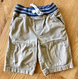 Mini Boden Boys Adventure Shorts ~ Khaki ~ Size 5y ~ One TINY Spot-See Pics GUC - Picture 1 of 4