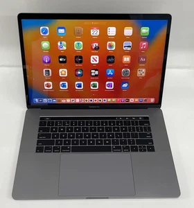 Apple MacBook Pro A1707 2017 15" Core i7-7820HQ 2,9 GHz 512GB / 16GB - AT07 - Zdjęcie 1 z 12