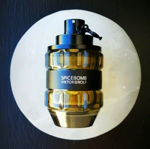 🟢2013 Vintage Viktor & Rolf Spice Bomb EDT #38K703 81ml/2.7oz First formula - Picture 1 of 22