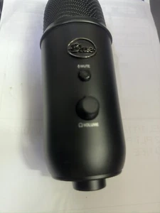 Blue Yeti Ultimate Professional USB Microphone Recording Game Streaming PC Mac - Picture 1 of 8