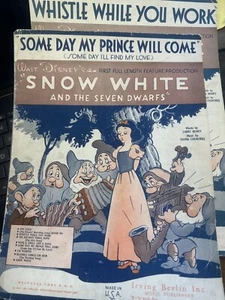 Paquete de 2 partituras musicales de película WALT DISNEY'S NEW BLANCA - Imagen 1 de 4
