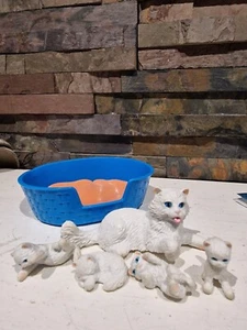 Cachorro / Gatito en mi Bolsillo - Colección Familia Gato Vintage 1996. - Imagen 1 de 2