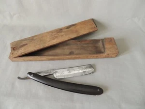 Vintage Thiers Issard 275 - 5/8 straight razor 69 Medaille ARGI in a wooden case - Picture 1 of 16
