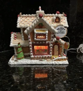 Dulces y productos horneados Lemax Sugar 'N Spice Granny's Christmas Village 2004 retiro - Imagen 1 de 17