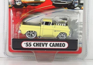 Muscle Machines 2006 Released 1955 Chevy 55 Cameo Pickup Truck Pale Yellow 1:64 - Picture 1 of 5