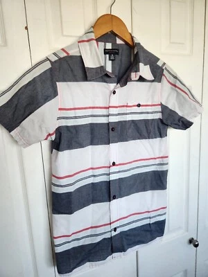 Camisa de manga corta con botones French Toast para niños talla 16 a rayas blanca gris Foto 1 de 4