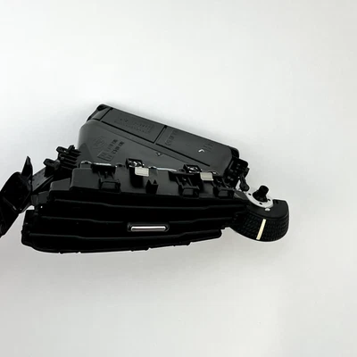 2012 2013 年福特焦点右现金交流控制通风口  — 第 1/4 张图片