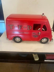 Tonka Custom Metro Van Fire Dept Rescue Truck - Picture 1 of 7