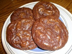 PERFECTLY DELICIOUS HOMEMADE DOUBLE CHOCOLATE AND MINT COOKIES (QUANTITY)