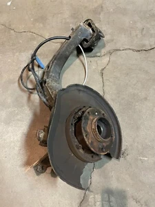 01-05 BMW 330I E46 3 SERIES REAR Driver LEFT SIDE WHEEL HUB SPINDLE KNUCKLE OEM - Picture 1 of 9