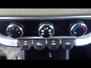 Heater Climate Temperature Control With AC Manual 3 Knob Fits 12-15 RIO 2319297 - Picture 1 of 12