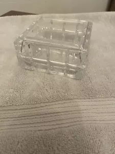 Crystal ‘keep sake’ box (Avon) - Picture 1 of 10