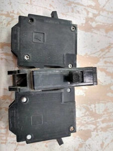 COMMANDER SYLVANIA CEB QBH115 1 POLE 15 AMP BOLT-ON CIRCUIT BREAKER 120V - Picture 1 of 1