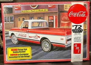 1972 Chevrolet Fleetside Pickup Coca-Cola AMT 1/25 Scale Plastic Model Kit - Picture 1 of 4
