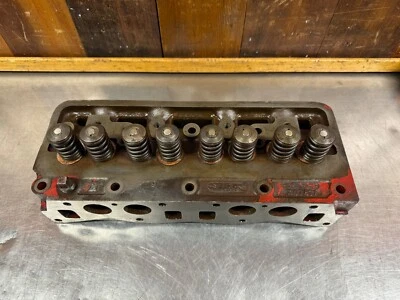 Triumph Spitfire MK3 • Culata de motor original 1300, #515973. Usado. T8332 Foto 1 de 4