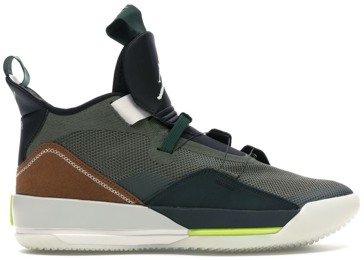 美品✨Travis Scott × Nike Air Jordan 33 Travis Scott x Air Jordan 33 NRG Army Olive for Sale