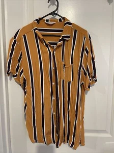 Cotton On Button Up Festival Shirt L - Picture 1 of 3
