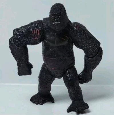 Playmates 2005 - KING KONG - Universal Studios Battle Damage - Action Figure - Image 1 of 3
