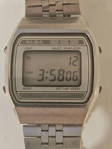 WSA-01653-10 SEIKO ALBA Mens ALARM CHRONOGRAPH Y789-5180 Works perfectly - Picture 1 of 4