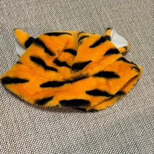 Tokyo Disney Resort Tigger Fluffy Bucket Hat Ears Cap Winnie the Pooh Japan Used - Picture 1 of 2