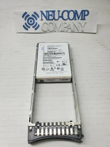 IBM 2072-ACMD Storwize V3700 200GB SSD 12gb SAS 2.5" HDD 00AK378 00NC584 - Picture 1 of 3
