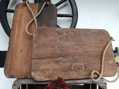 ❤ XXL Altes  rustikales dickes Schneidbrett  Vintage Altholz mit Schnur XXL    ❤ - Bild 1 von 4