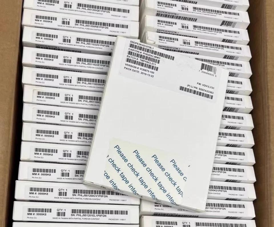 1TB Intel SSD P4510 Series DC NVME U.2 2.5" SSDPE2KX010T8 Solid State Drive - Bild 1 von 1