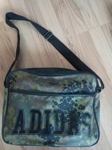 Adidas Messenger Bag Camouflage Print Trefoil Logo Shoulder Vintage Retro 90s - Picture 1 of 5