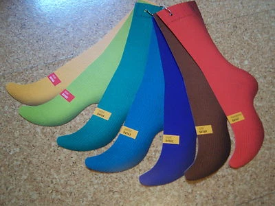 67,50 €/1 kg Regia 4-fach Sockenwolle 100 g Winterstars Strickgarn Schachenmayr - Bild 1 von 2