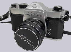 Cámara fotográfica SLR de 35 mm Asahi Pentax SP1000 de colección con lente SMC Takumar 55 mm f/1,8 - Imagen 1 de 7