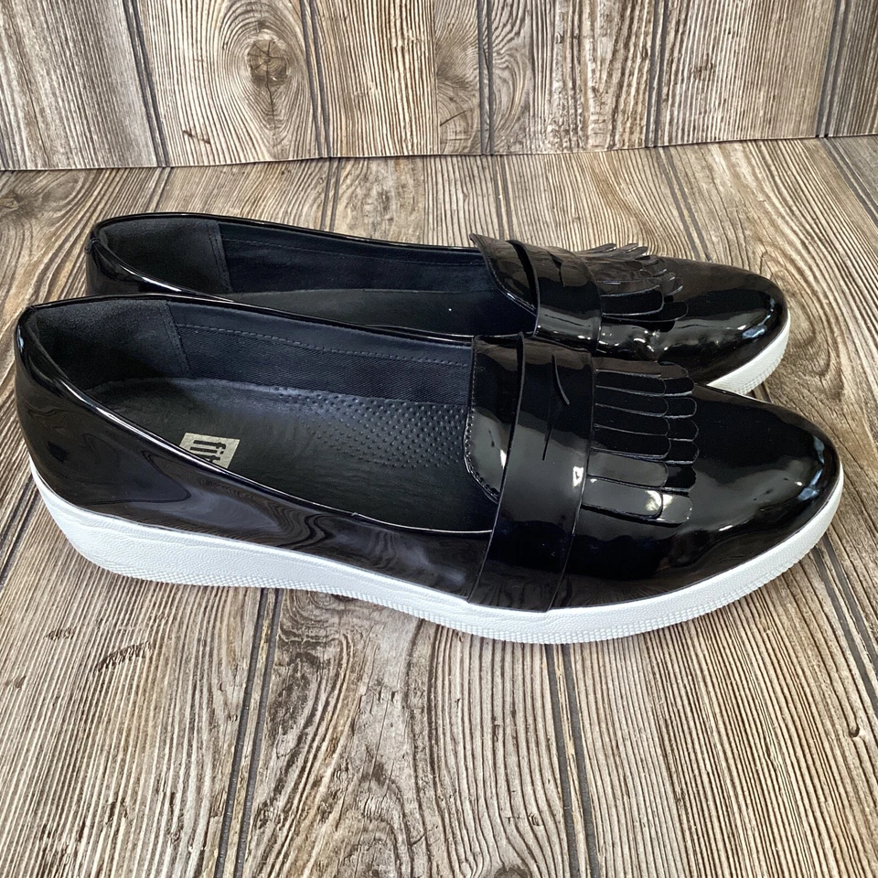 FITFLOP Womens Black Patent Leather Kiltie Fringey Sneaker Loafers Shoes Size 11 - Image 1 of 4