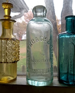 BOTELLA DE REFRESCO SPRINGFIELD,ILL LAUTERBACH & REISCH BOLD ARQUEADA EMB HUTCH PRINCIPIOS DE 1900 - Imagen 1 de 7