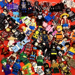 LEGO Minifigure Keychain - DC, Marvel, Star Wars, and more! - Picture 1 of 131