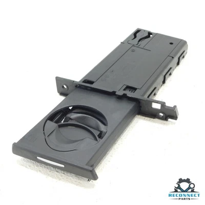 Оригинальный подстаканник для правой приборной панели переднего пассажира 2006-2013 BMW 328i M3 E90 - Изображение 1 из 4