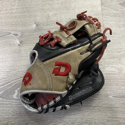 "GUANTE DE BÉISBOL DERECHO DEMARINI Insane Dedication 11 1/2"" rojo/negro/gris🔥🔥🔥" Foto 1 de 4