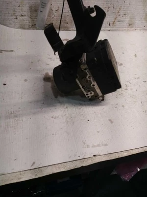 Modulador ABS usado se adapta a: Subaru Tribeca 2008 modulador montaje vehículo dinámico Foto 1 de 4