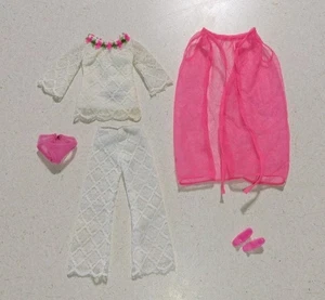 Barbie Vintage Outfit #1791 The Lace Caper - Bild 1 von 8