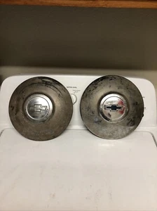 2-1949 50 Chev Dog Dish Hubcap Wheel Center Cap Rare Collector Rat Rod Hot Rod - Foto 1 di 12