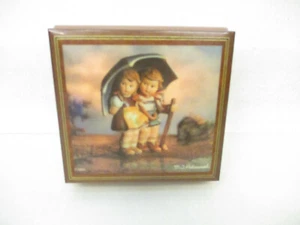 X-73808 Ercolano Spieluhr April Showers mit Hummel Motiv Made in Italy - Bild 1 von 5
