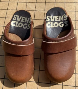 Vintage 70's Clogs Child 3 Sven's Travel Souvenir? - Picture 1 of 4