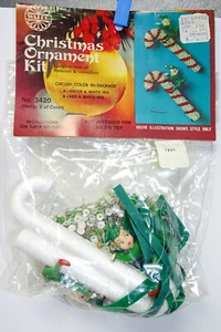 Vintage NOS WALCO Weihnachtsschmuck Set grün/weiß ELFE ZUCKERSTANGEN Nr. 3420 - Bild 1 von 4