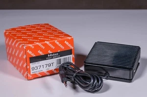 Mitutoyo 931719T Foot Switch - Picture 1 of 1