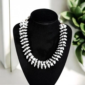 "Collar vintage de cuentas con racimo de vidrio y vidrio negro de los años 50 - 16""" - Imagen 1 de 11